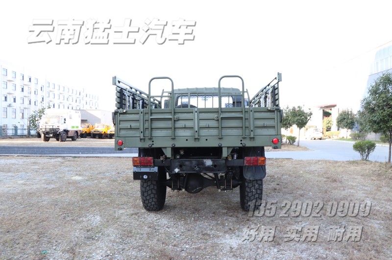 東風四驅越野卡車,東風153越野車,EQ2070G載貨汽車,東風軍車,越野專用車