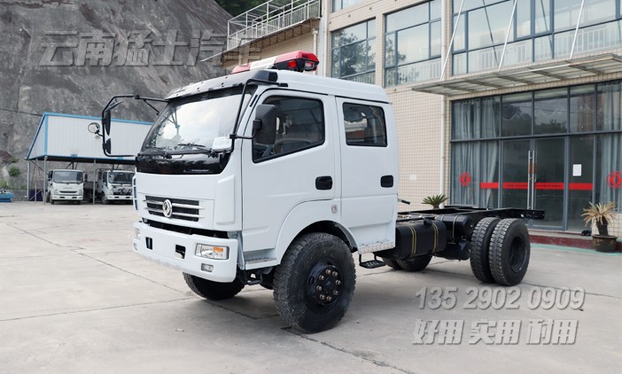 四驅(qū)雙排越野車(chē),越野專用車(chē)底盤(pán),東風(fēng)多利卡底盤(pán),四驅(qū)輕卡底盤(pán),東風(fēng)小霸王越野車(chē),140馬力卡車(chē)底盤(pán)