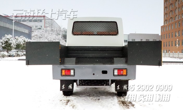 四驅(qū)工程救援車,電力搶修車,四驅(qū)電力搶修車,越野專用車,10座客車,搶險救援車