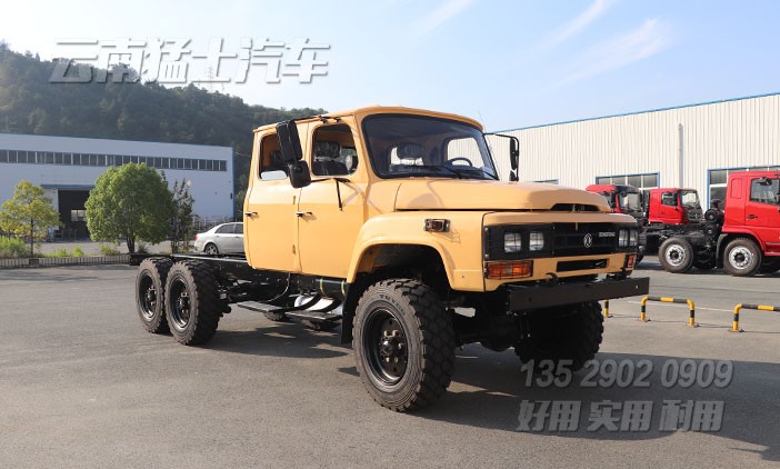 雙排尖頭卡車,六驅越野底盤,長頭卡車底盤改裝,雙排2082底盤,定制款底盤出口