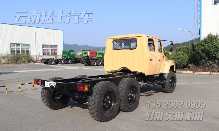 雙排尖頭卡車,六驅越野底盤,長頭卡車底盤改裝,雙排2082底盤,定制款底盤出口