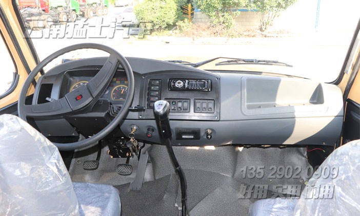 雙排尖頭卡車,六驅越野底盤,長頭卡車底盤改裝,雙排2082底盤,定制款底盤出口