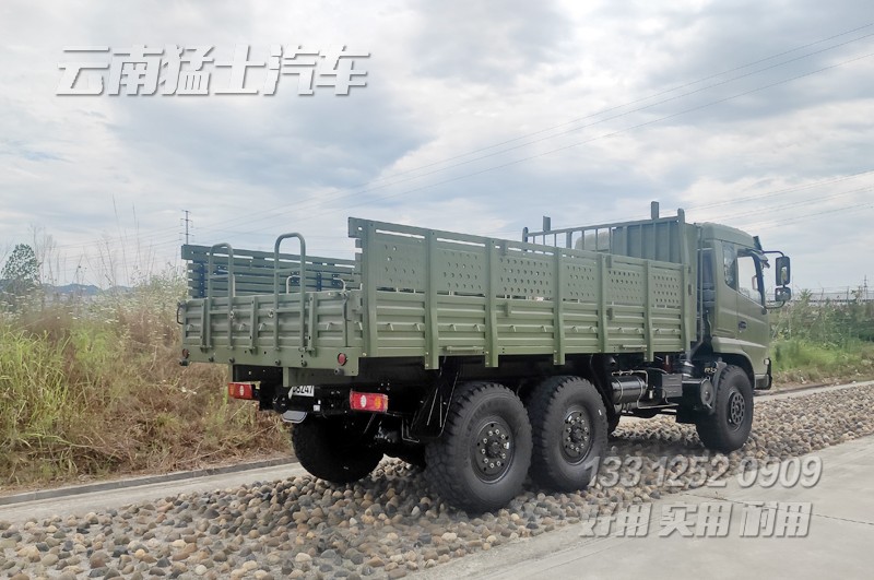 東風四驅六驅,越野卡車,東風卡車,出口卡車,東風車出口,車輛測試