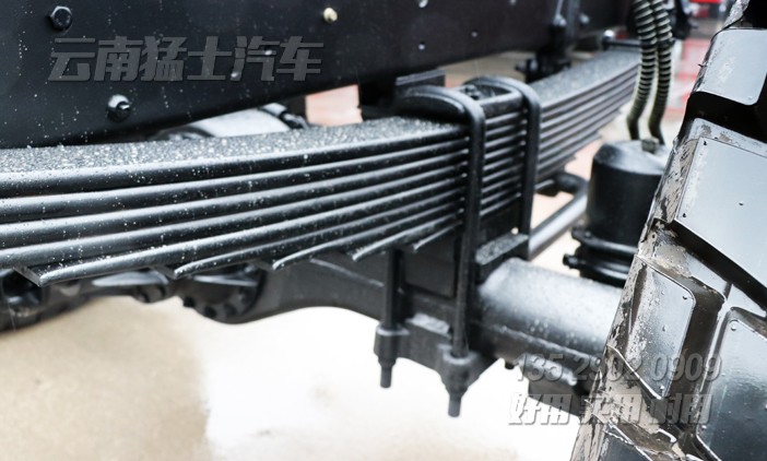 東風四驅底盤,越野專用車底盤,專用車底盤定制,卡車底盤出口,16噸底盤,4*4卡車底盤