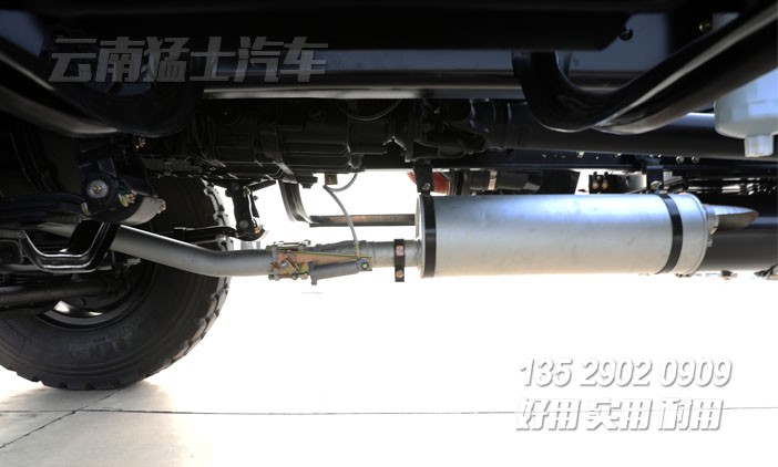 4*2東風長頭卡車底盤,專用車底盤,210馬力貨車底盤,東風尖頭底盤,底盤定制改裝