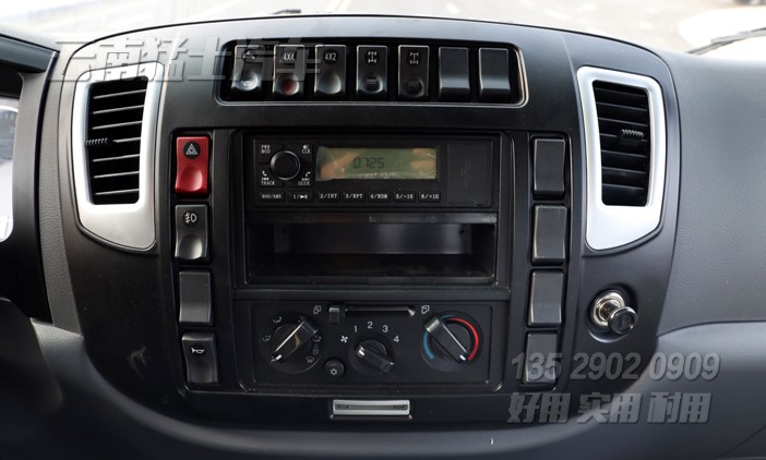 新款卡車底盤,六驅卡車,越野車底盤,專用車改裝,6*6出口型卡車,平頭2082,后八輪越野車