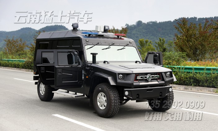 藍(lán)牌猛士汽車,警用巡邏車,移動(dòng)指揮車,M50雙排廂式,4*4猛士,東風(fēng)猛士,猛士改裝