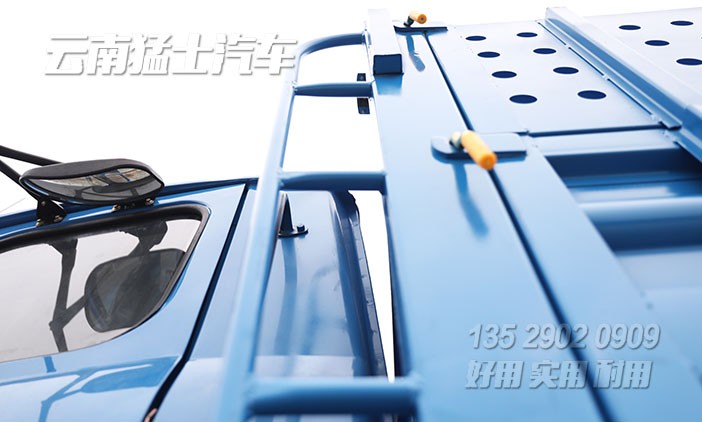 中置頂自卸,3.5噸平板翻斗,二汽240全驅卡車,自卸運輸車出口,尖頭自卸車銷售