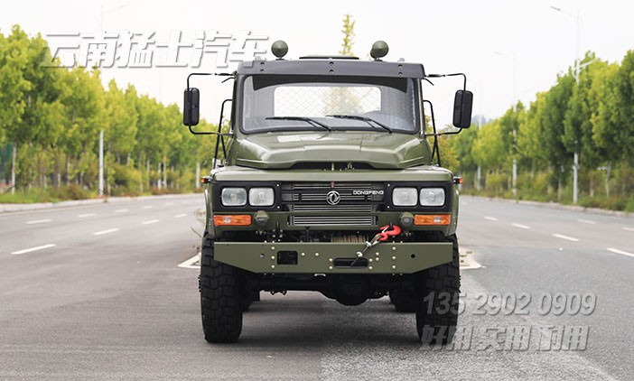 170馬力尖頭車,綠色卡車,出口專用底盤,越野車底盤,小型卡車底盤,全驅底盤