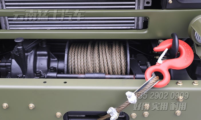 170馬力尖頭車,綠色卡車,出口專用底盤,越野車底盤,小型卡車底盤,全驅底盤