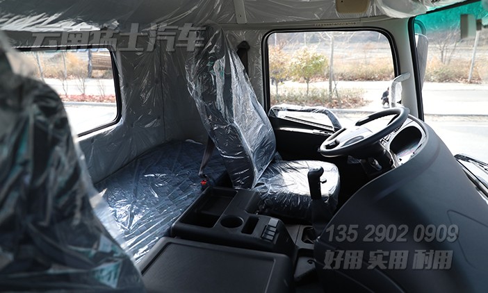 400馬力底盤,特種車底盤,越野專用車底盤,底盤改裝,定制化底盤,六驅重卡底盤,后八輪底盤